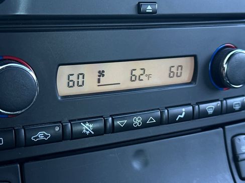 Used 2012 Chevrolet Corvette Grand Sport w/ 4LT Preferred Equipment Group image 20