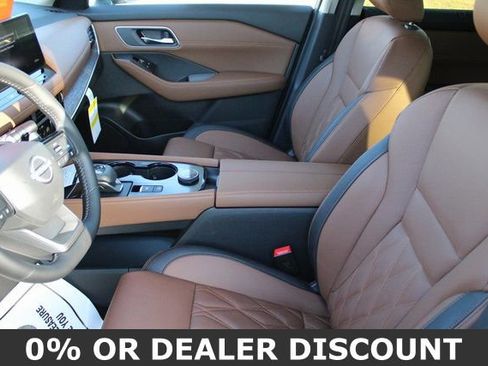 New 2026 Nissan Rogue Platinum w/ Platinum Premium Package image 9