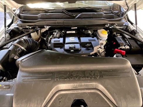 Used 2024 RAM 2500 Big Horn image 31