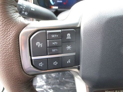 New 2026 Ford F350 King Ranch w/ FX4 Off-Road Package image 8