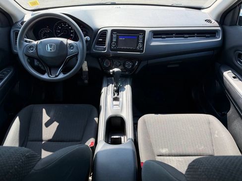 Used 2016 Honda HR-V LX image 14