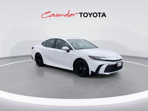 Certified 2026 Toyota Camry SE image 2