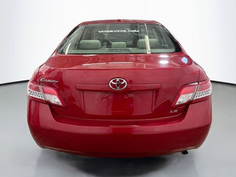 Used 2011 Toyota Camry LE w/ LE Extra-Value Pkg FWD image 9