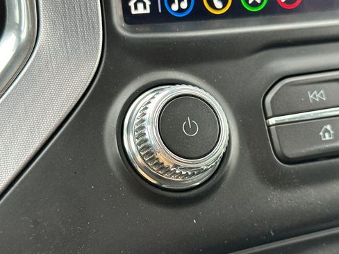 Used 2019 GMC Sierra 1500 SLT image 31