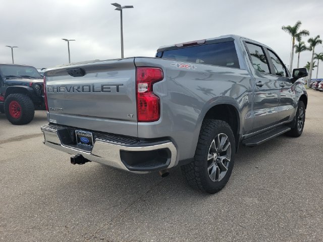 Used 2023 Chevrolet Silverado 1500 LT AWD/4WD image 6