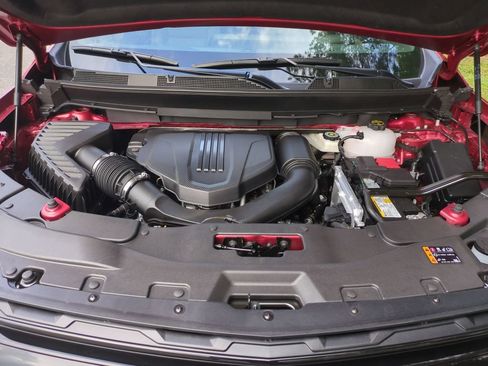 New 2027 Chevrolet Traverse LT w/ Midnight/Sport Edition FWD image 38