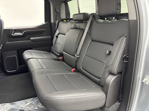 New 2026 GMC Sierra 1500 SLT w/ SLT Premium Package AWD/4WD image 41