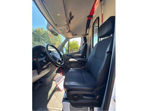 Used 2014 Mercedes-Benz Sprinter 3500 w/ Cargo Protection Package image 11