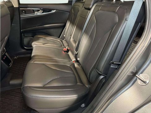 Certified 2023 Lincoln Nautilus Reserve w/ Monochromatic Package image 25