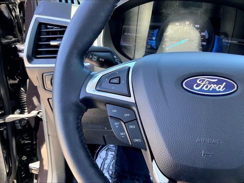 Used 2023 Ford Edge SEL w/ Convenience Package AWD/4WD image 17