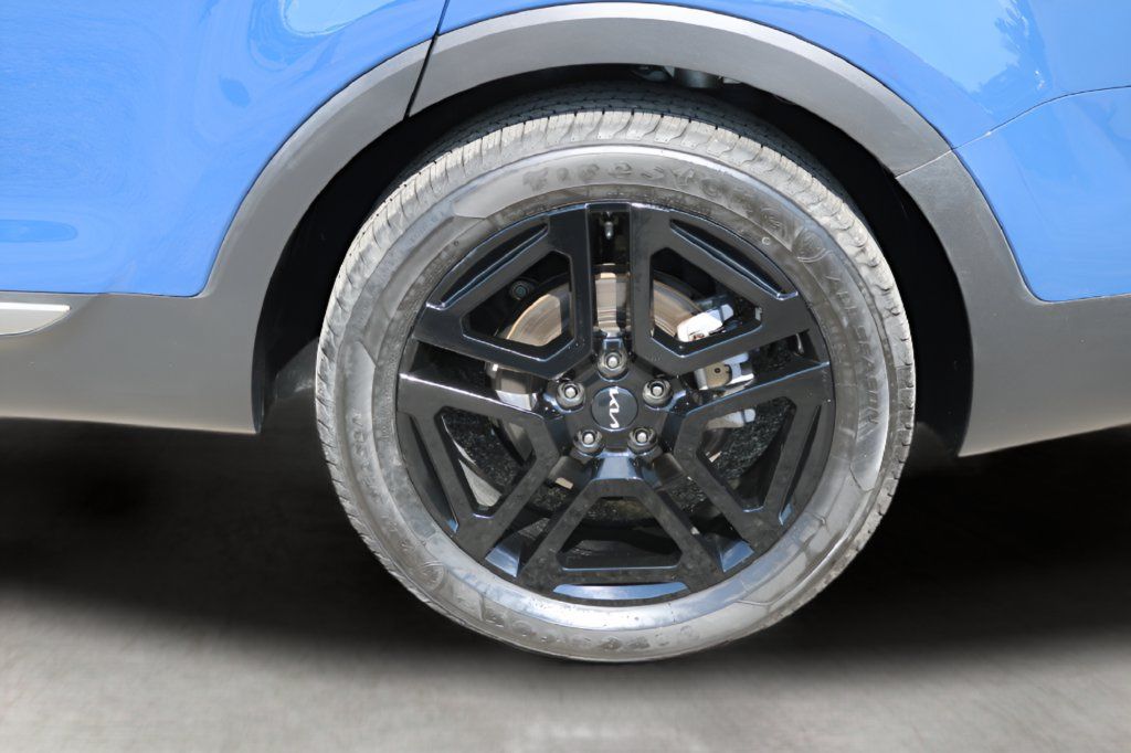 Used 2023 Kia Telluride SX X-Line AWD/4WD image 9