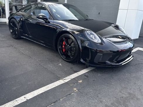 Used 2018 Porsche 911 GT3 RWD image 4