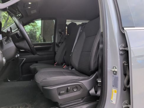 Used 2025 GMC Sierra 2500 SLE w/ SLE Value Package; AWD/4WD image 22
