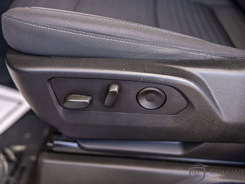 Used 2022 Chevrolet Silverado 1500 Custom w/ LPO, Dark Essentials Package AWD/4WD image 22