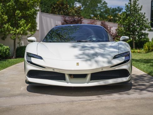 Used 2023 Ferrari SF90 Stradale AWD/4WD image 3