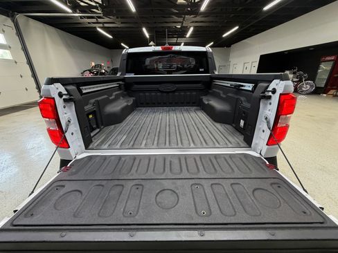 Used 2023 Ford Maverick Lariat w/ Lariat Luxury Package FWD image 18