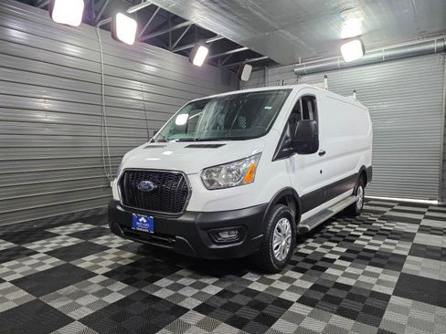 Used 2022 Ford Transit 250 130''WB Low Roof Minivan/Van w w/ Exterior Upgrade Package image 34