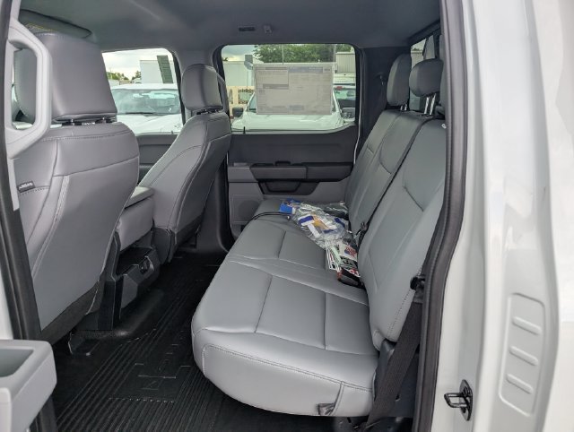 New 2026 Ford F350 XL w/ XL Chrome Package AWD/4WD image 11