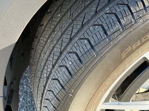 Used 2025 Mercedes-Benz GLB 35 AMG 4MATIC image 16