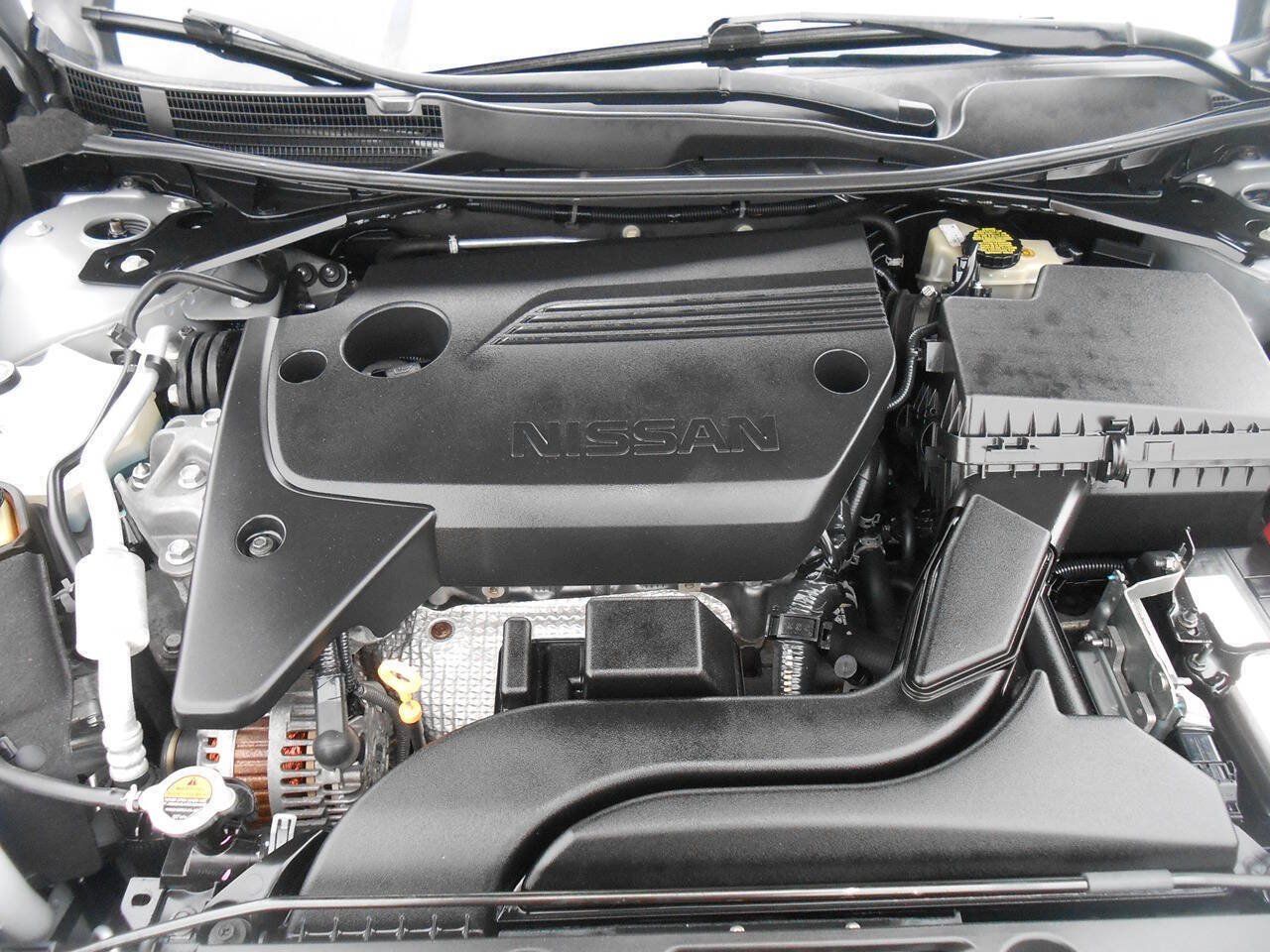 Used 2016 Nissan Altima 2.5 S w/ Power Driver Seat Package FWD image 19