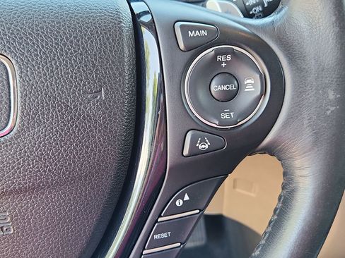 Used 2017 Honda Pilot Elite image 23