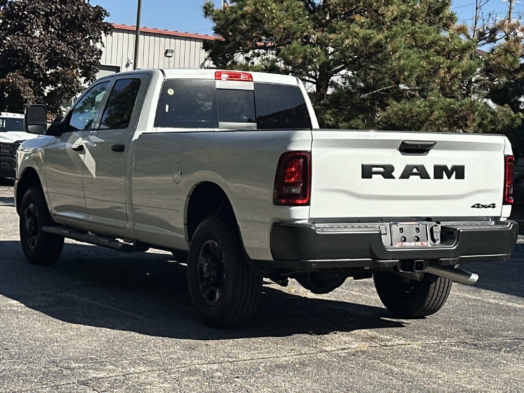 New 2026 RAM 3500 Tradesman AWD/4WD image 4