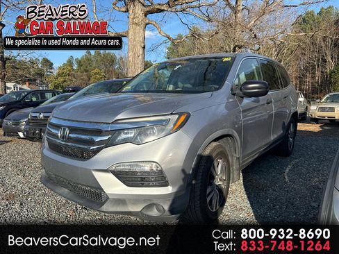 Used 2017 Honda Pilot LX image 1