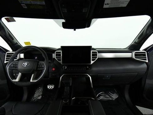 New 2026 Toyota Tundra Limited image 18