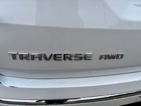 Used 2019 Chevrolet Traverse High Country image 37