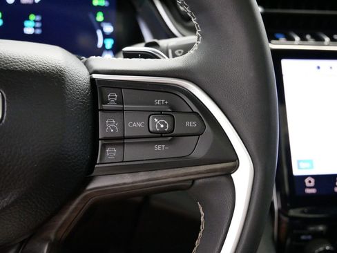 Used 2024 Jeep Grand Cherokee Limited 4xe image 24