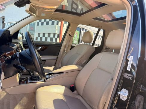 Used 2012 Mercedes-Benz GLK 350 2WD image 11