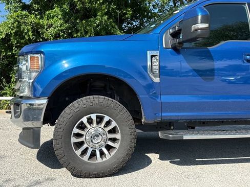 Used 2022 Ford F350 Lariat w/ Lariat Value Package AWD/4WD image 5