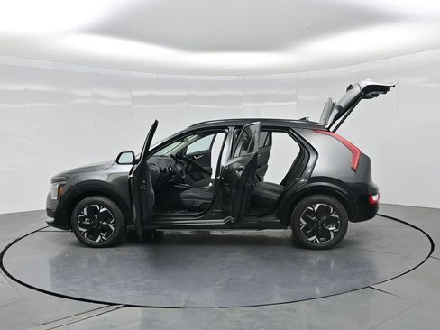 New 2026 Kia Niro Wind FWD image 44