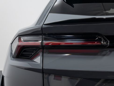 Used 2023 Lamborghini Urus Performante image 62