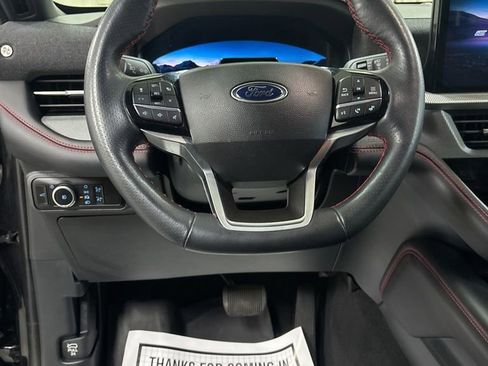 Used 2025 Ford Explorer ST-Line w/ Premium Package AWD/4WD image 9