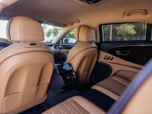 Certified 2023 Bentley Flying Spur W12 AWD/4WD image 54