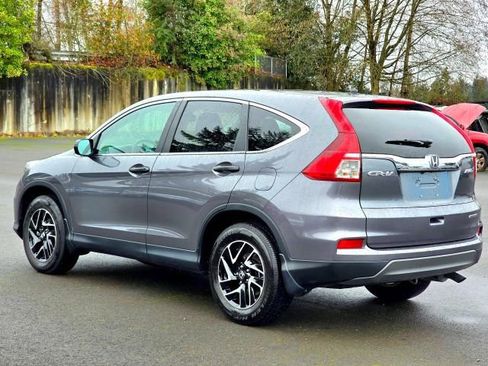 Used 2016 Honda CR-V SE image 5