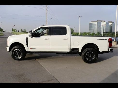 New 2025 Ford F250 Lariat w/ Lariat Ultimate Package image 3