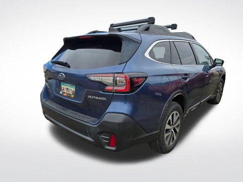 Used 2022 Subaru Outback Premium AWD/4WD image 7