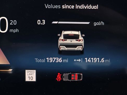 Used 2025 BMW X2 xDrive28i image 20