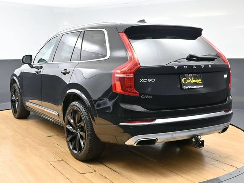 Used 2021 Volvo XC90 T8 Inscription Expression w/ Climate Package AWD/4WD image 7