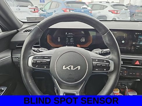 Used 2025 Kia K5 GT-Line w/ GT-Line Premium Package image 9