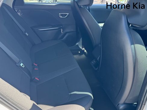 New 2026 Kia K4 FWD image 18