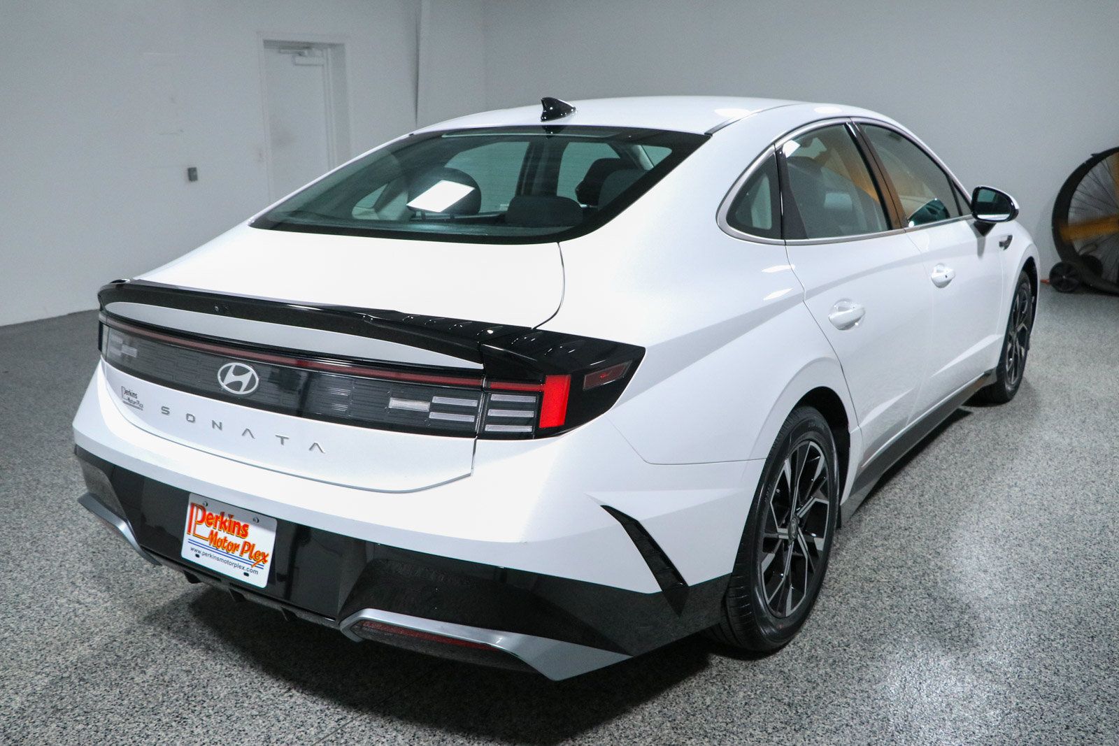 Used 2025 Hyundai Sonata SEL FWD image 7