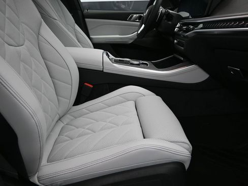 New 2026 BMW X5 sDrive40i RWD image 25