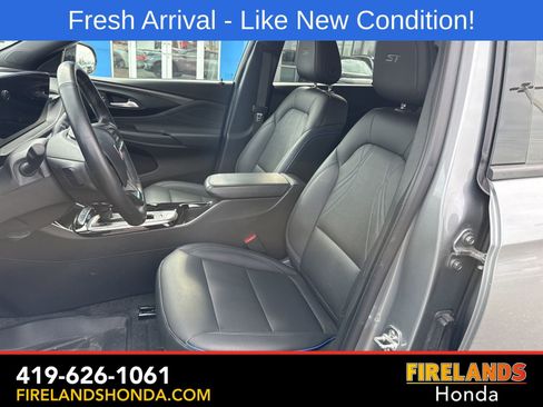 Used 2025 Buick Envista Sport Touring w/ Convenience I Package image 11