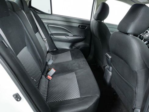 Used 2020 Nissan Versa S FWD image 19