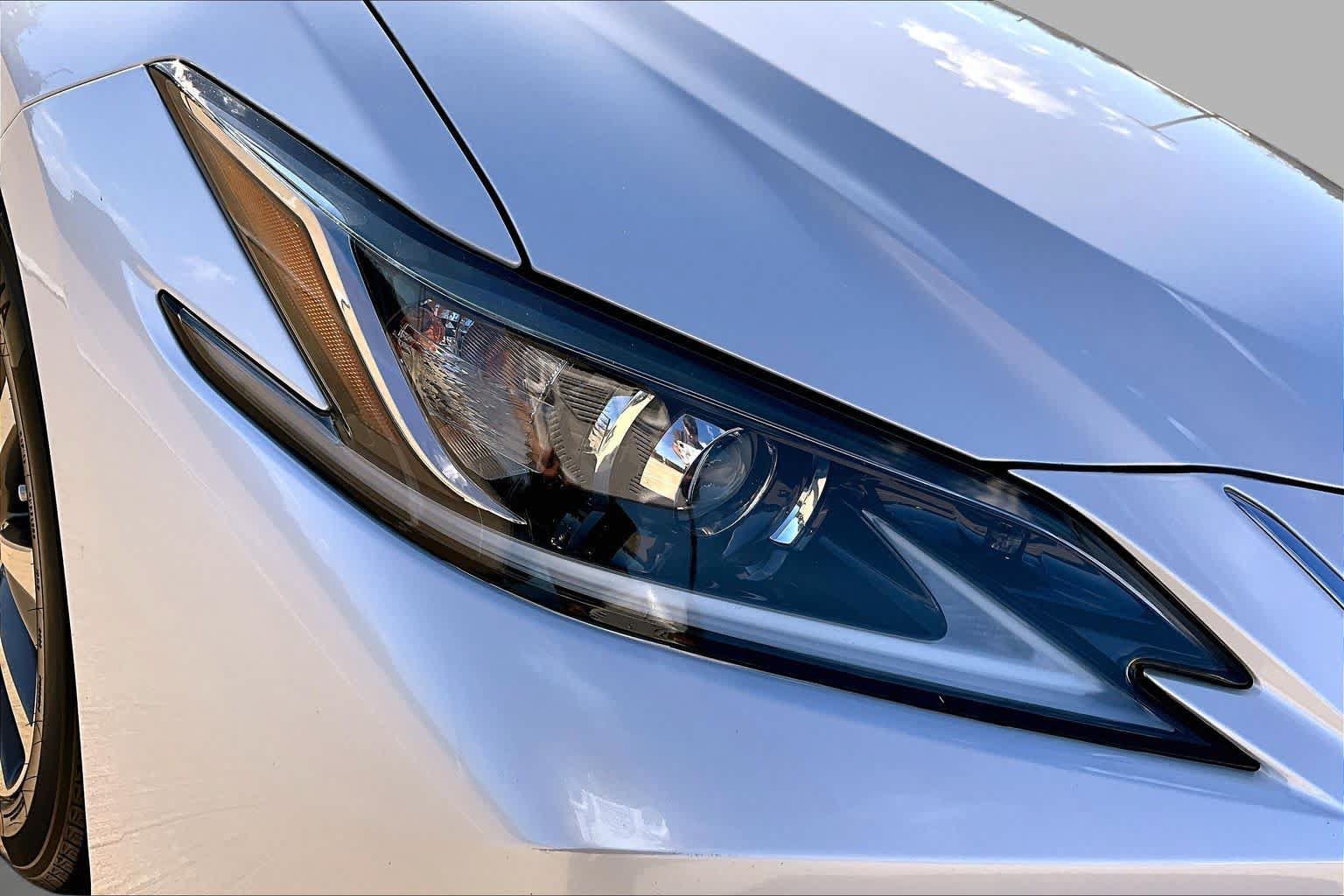 Used 2020 Lexus ES 350 w/ Accessory Package 2 FWD image 26