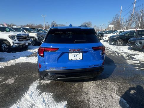 Used 2026 GMC Terrain Elevation w/ Elevation Premium Package image 6