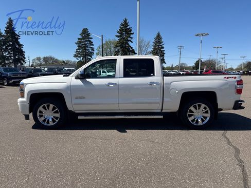 Used 2015 Chevrolet Silverado 1500 High Country w/ High Country Premium Package AWD/4WD image 2